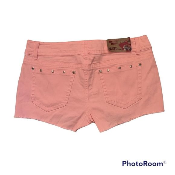 Pink Wallflower Shorts - Picture 3 of 5